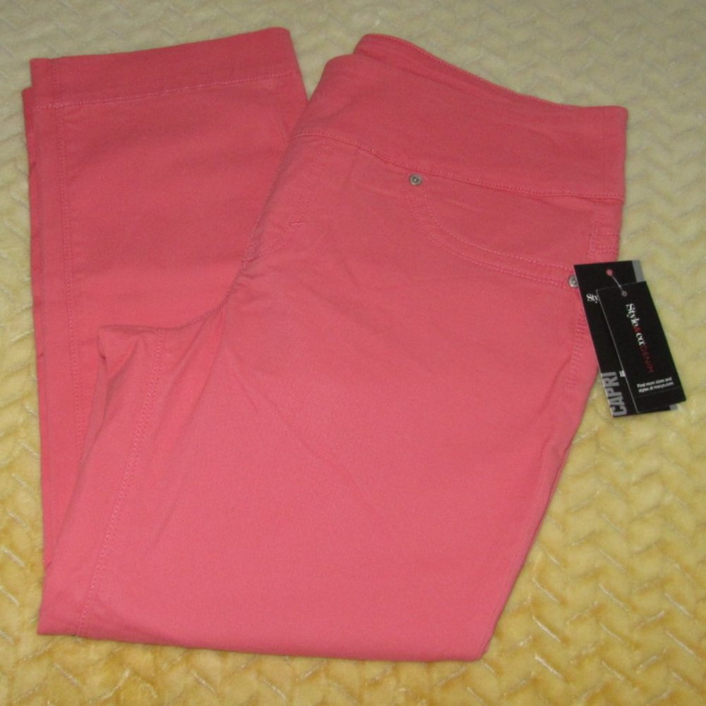 Women's Pull-on Pants/Capris by Style & Co. Low-rise Medium NWT Retail $49.00